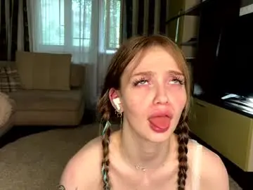Chaturbate Live Sex Cam of hip_hop_baby