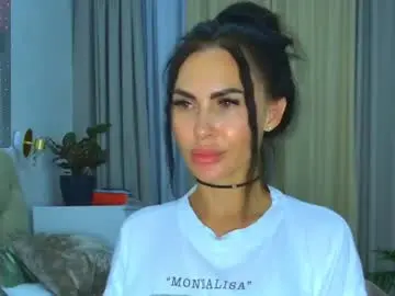 Chaturbate Live Sex Cam of kimdavisbaby