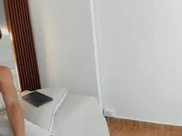 Chaturbate Live Porn of maximo_sanz