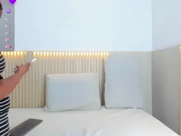 Chaturbate Live Sex Cam of arika_brown