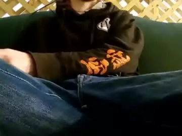 Chaturbate Free Porn Cam of biggestboiiii
