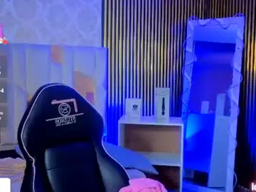 Chaturbate Live Sex Cam of boyfox_tay