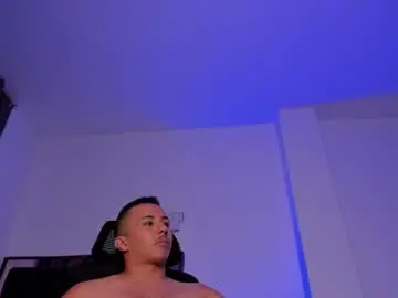 Chaturbate Adult Video Chat of donathoo