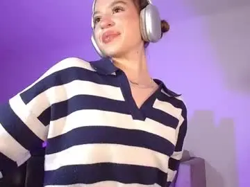 Chaturbate Live Sex Cam of alina_lee01