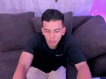 Chaturbate Live Sex Cam of jheanpaul_boy