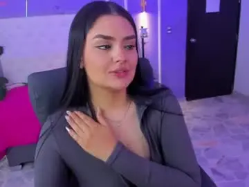 Chaturbate Best live sex cam show of emma_brown022