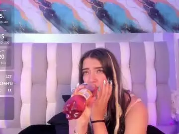 Chaturbate Watch Live Sex Cams of isadiazz