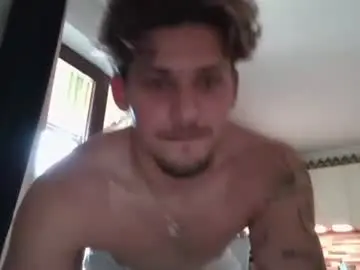 Chaturbate Live Sex of roberto_twink1