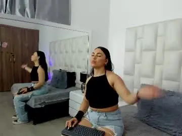 Chaturbate Free Porn Cam of ariana_rouse_