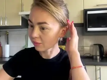 Chaturbate Free Porn Cam of martaluna_