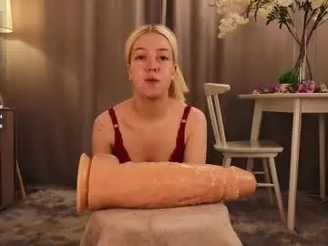 Chaturbate Watch Live Sex Cams of tinastevenson