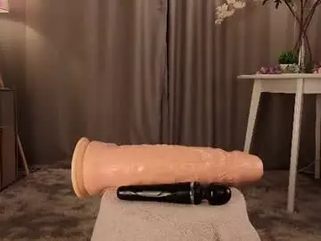 Chaturbate Sex Cam of tinastevenson