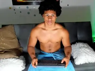 Chaturbate Live Sex Cam of nathan_sexy247