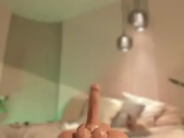 Chaturbate Live Porn of angeline777