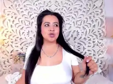 Chaturbate Sex Cam of miia_velvet_