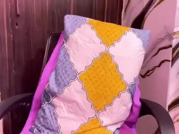 Chaturbate Nude Webcam of indian_dollneenu
