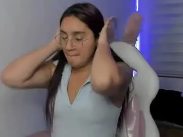 Chaturbate Adult Webcams of caroline_rodriguez_9