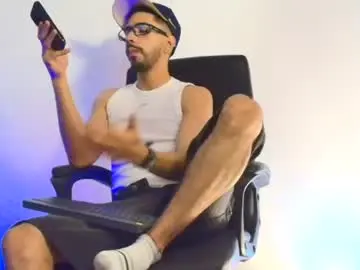 Chaturbate Sex Chat of kratoswolf