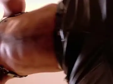 Chaturbate Live Sex Cam of miguelsanfrancisco