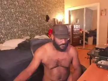 Chaturbate Free Porn Cam of mrchuckdailyxxx