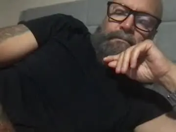 Chaturbate Live Porn of pleasesitonmycock