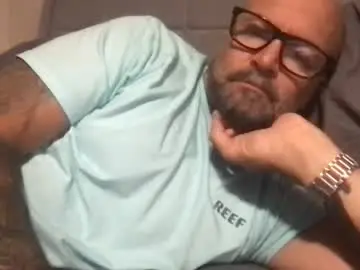 Chaturbate Live Porn of pleasesitonmycock