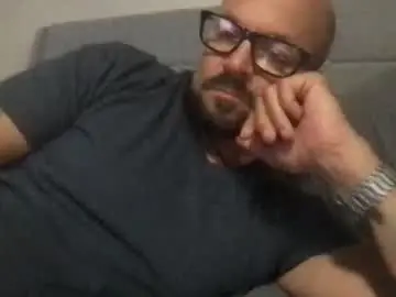 Chaturbate Sex Chat of pleasesitonmycock