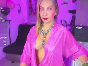 Chaturbate Best live sex cam show of _cristal_ayala