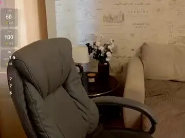 Chaturbate Live Sex Cam of glow_margo