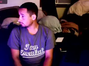 Chaturbate Live Sex Cam of yobleez