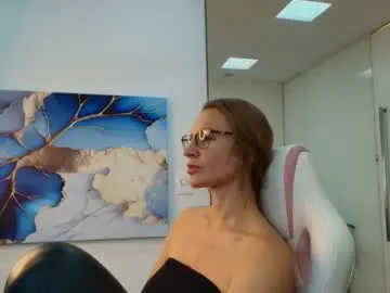 Chaturbate Live Sex of milf_tea
