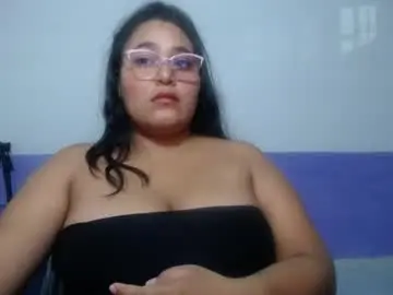 Chaturbate Live Sex Cam of sexy_love_15