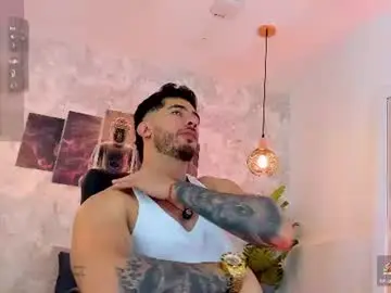 Chaturbate Best live sex cam show of nate_franco