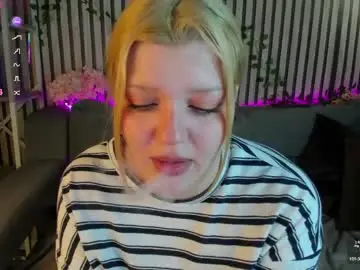 Chaturbate Free Porn Cam of polly__mayer
