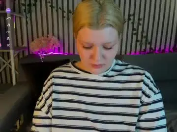 Chaturbate Watch Live Sex Cams of polly__mayer