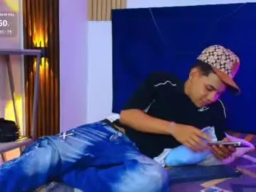 Chaturbate Watch Live Sex Cams of bick_jhonn