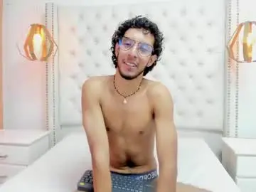 Chaturbate Sex Cam of leo_sanz6