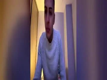 Chaturbate Free Porn Cam of ethan_walls