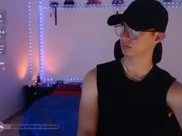 Chaturbate Best live sex cam show of brandon_starkk
