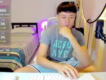 Chaturbate Free Live Porn of clarkyplaze