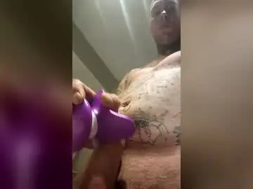 Chaturbate Nude Webcam of ezekielll1999