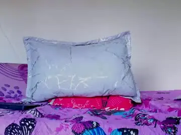 Chaturbate Watch Live Sex Cams of louise_22cm