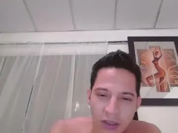 Chaturbate Live Porn of joseph_hotter