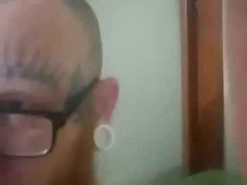 Chaturbate Free Porn Cam of tattootravis