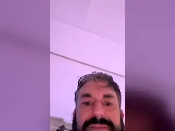 Chaturbate Free Porn Cam of hungitalian40
