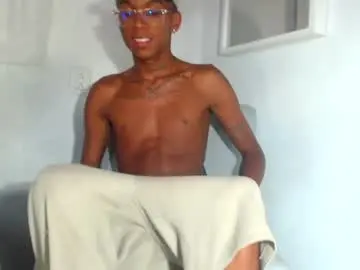 Chaturbate Best live sex cam show of iam_colt