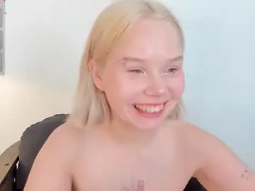 Chaturbate Live Porn of shy_nikka_4you
