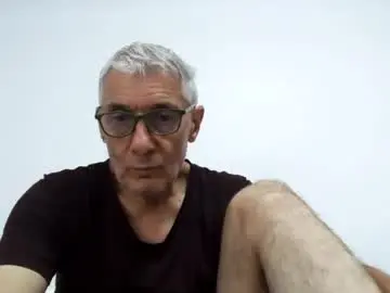Chaturbate Sex Chat of cucaio18