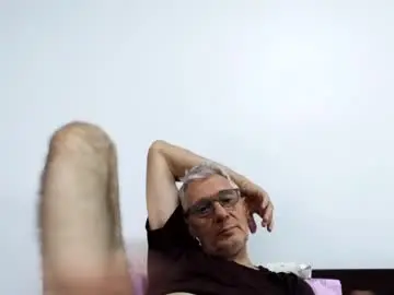 Chaturbate Live Sex Cam of cucaio18