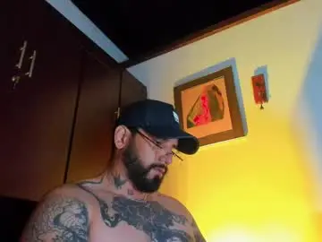 Chaturbate Nude Webcam of camilomayer